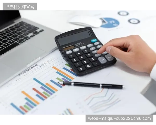 我们是否正在陷入一场硬件竞赛，而忽略了数据解读与干预算法的本土化研发？